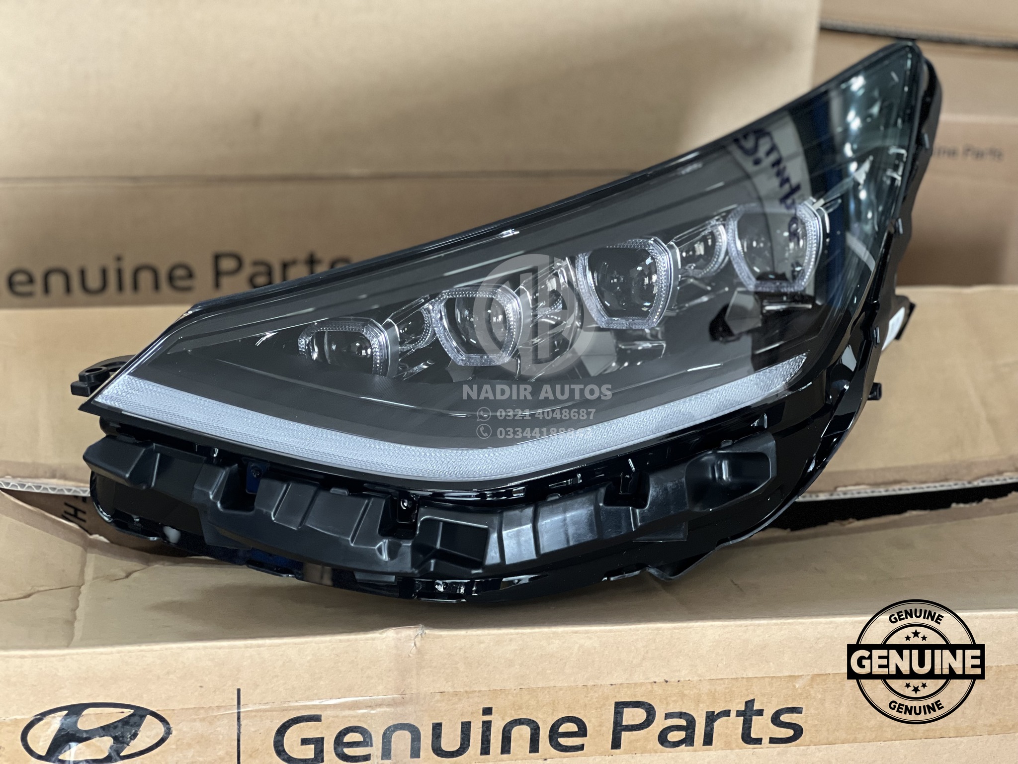 hyundai-sonata-headlight